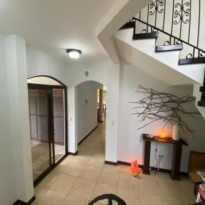 Venta de hermosa casa en Curridabat Granadilla  - Foto 16 de 25