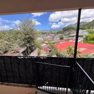 Venta de propiedades con dos casas en San Juan de Dios  - Foto 13 de 19