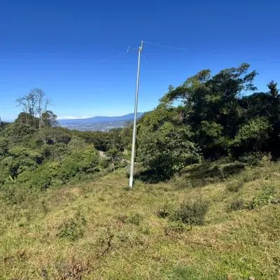 Venta de amplio terreno de 33.000 m² en El Carmen de Guadalupe - Foto 6 de 6