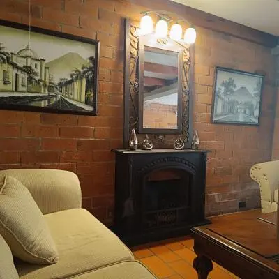 Venta de casa de diseño en San Antonio de Escazú - Foto 28 de 32