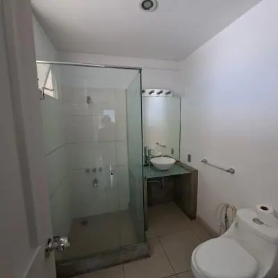 Apartamento en venta en Trejos Montealegre Escazú, funciona como apartamento o como oficina - Foto 5 de 30